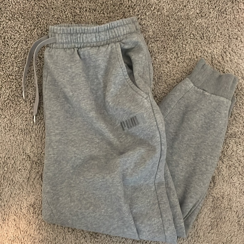 Puma Men's Fleece Lined Tapered Leg Cuffed Athletic Sweatpants (Gray X-Large)